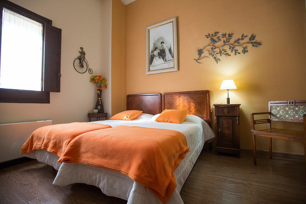 La Torre Del Vilar Santa Eulalia de Riuprimer Екстер'єр фото